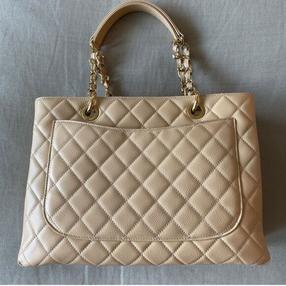Chanel classic beige caviar grand shopping tote GST shoulder bag - Picture 2 of 13